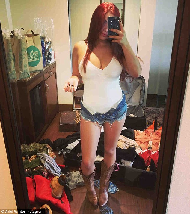 Redneck Teen Mirror Nudes Porn